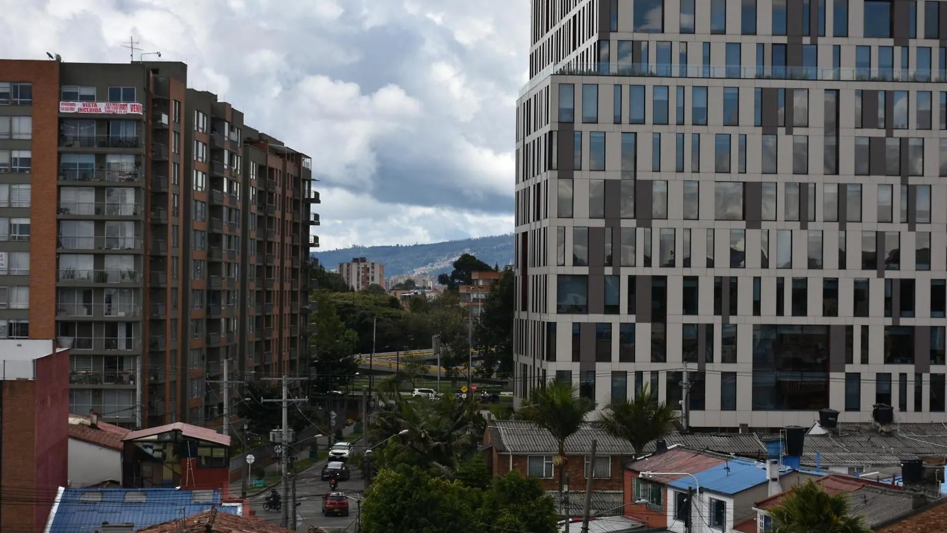 Apartahotel Modelia Con Parqueadero Bogotá