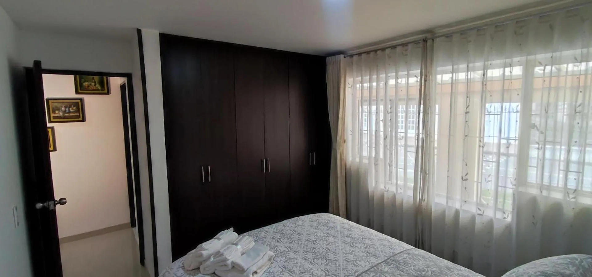 Apartahotel Modelia Con Parqueadero Bogotá Nyaraló